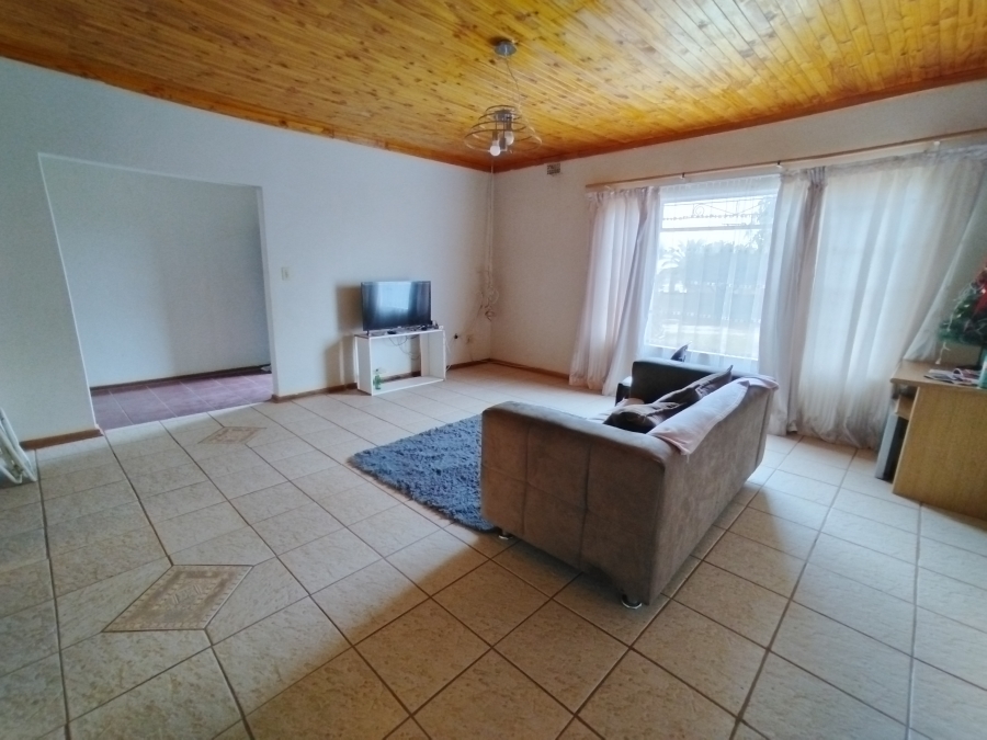 3 Bedroom Property for Sale in Warrenton Northern Cape